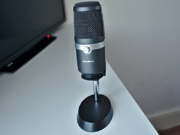 Аренда микрофона в Днепре