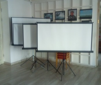 Аренда экрана для проектора в Днепре AV-Dnepr