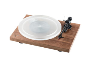 Pro-Ject Debut Carbon (Sonos Edition Walnut) PJDECASON2 в AV-Dnepr